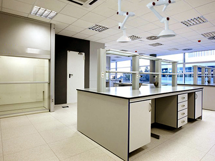 環(huán)境監(jiān)測(cè)實(shí)驗(yàn)室裝修2